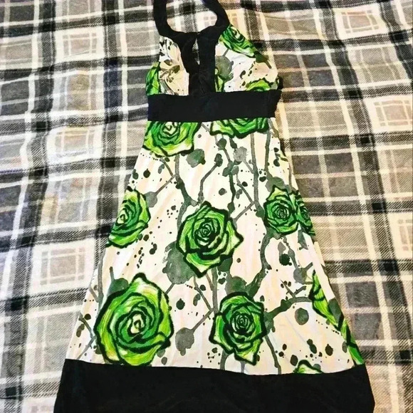 Dresses & Skirts - Exess silky halter top size medium white and black dress with green floral